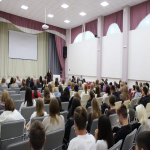 21.09.23 в колледже состоялось собрание с несовершеннолетними обучающимися. 